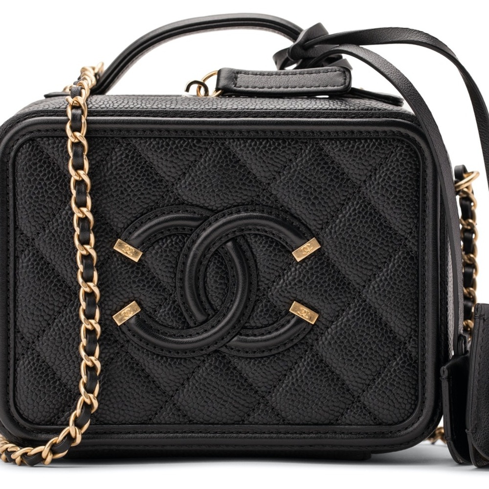 Caviar Quilted Small CC Filigree Vanity Case Black